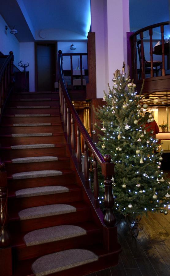 Hotel Minerva Mosonmagyaróvár المظهر الخارجي الصورة
