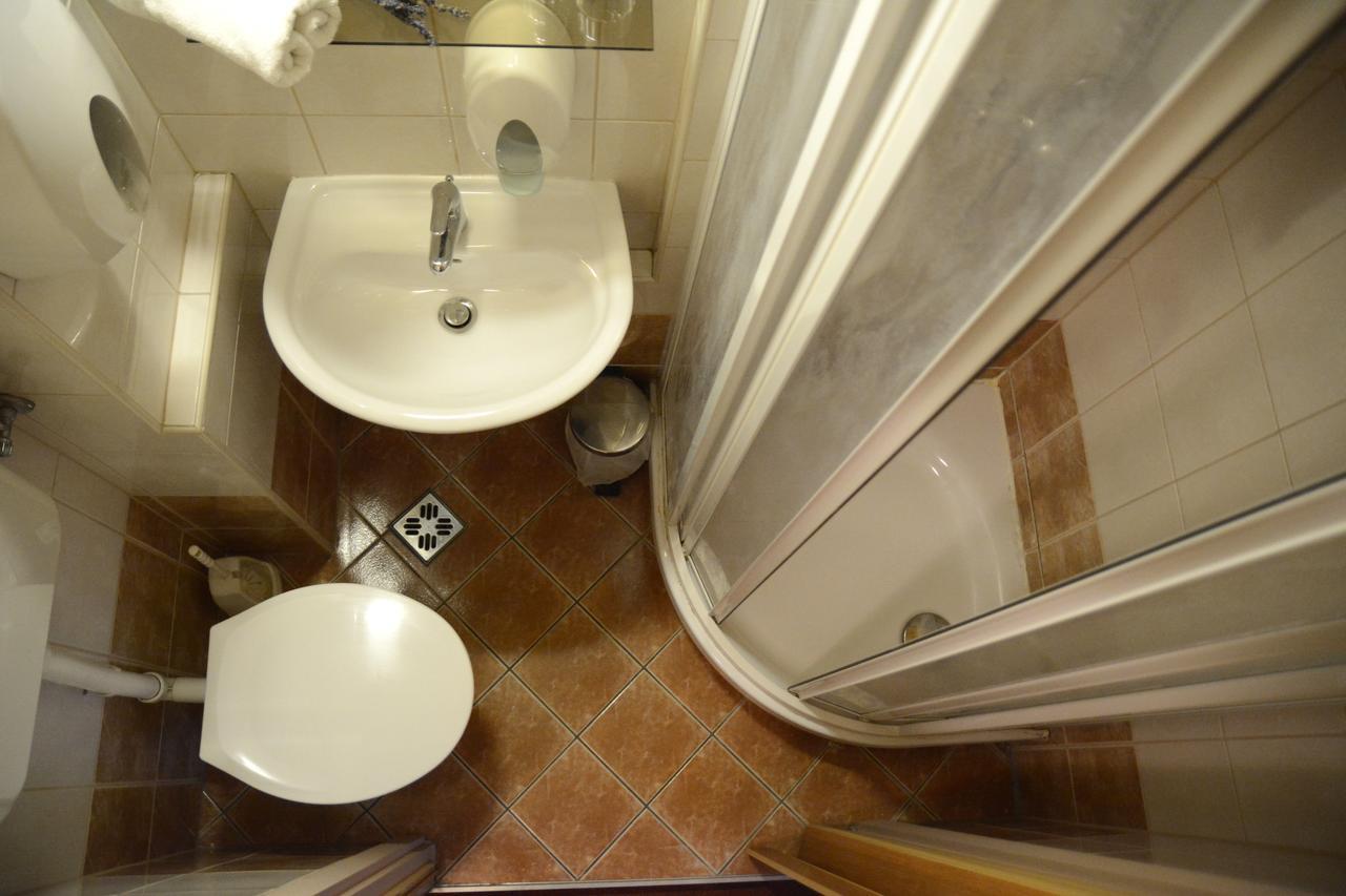 Hotel Minerva Mosonmagyaróvár المظهر الخارجي الصورة