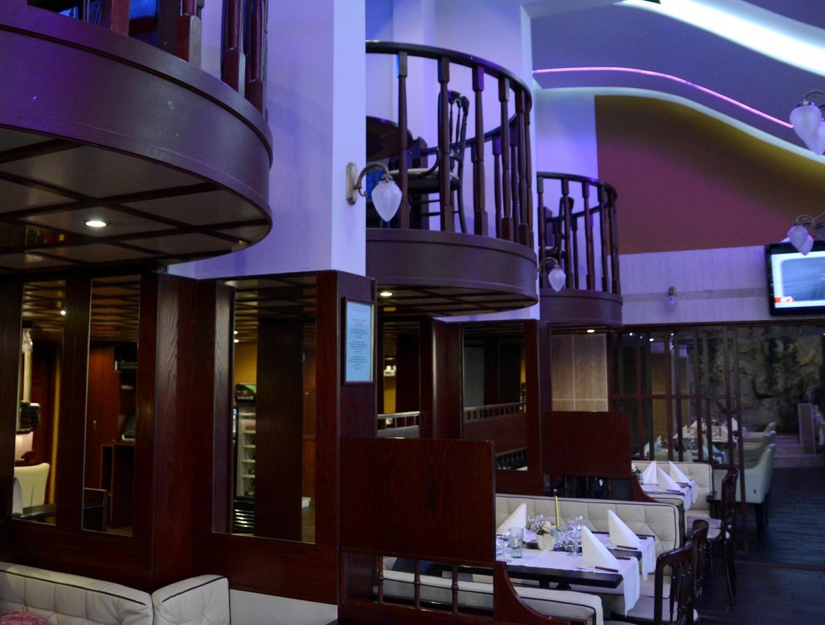 Hotel Minerva Mosonmagyaróvár المظهر الخارجي الصورة